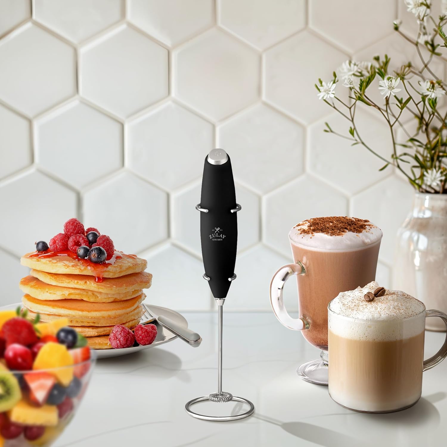 Zulay Kitchen Potente varita espumadora de leche con 2 baterías Duracell