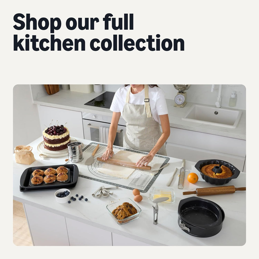 Amazon Basics Juego de utensilios de cocina de silicona con mango de madera